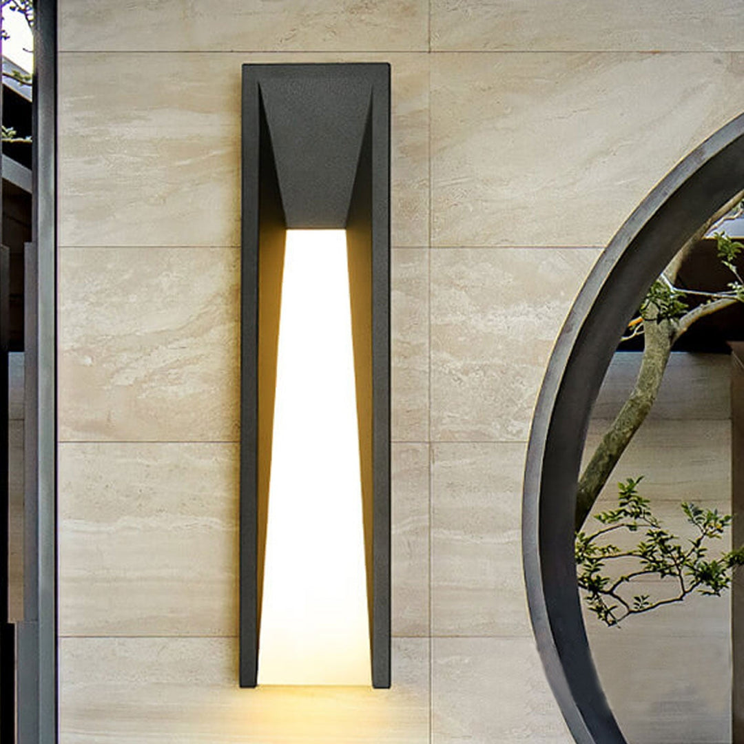 Waterproof Simple Strip Design LED Outdoor Wall Sconce Lamp | Bowlift