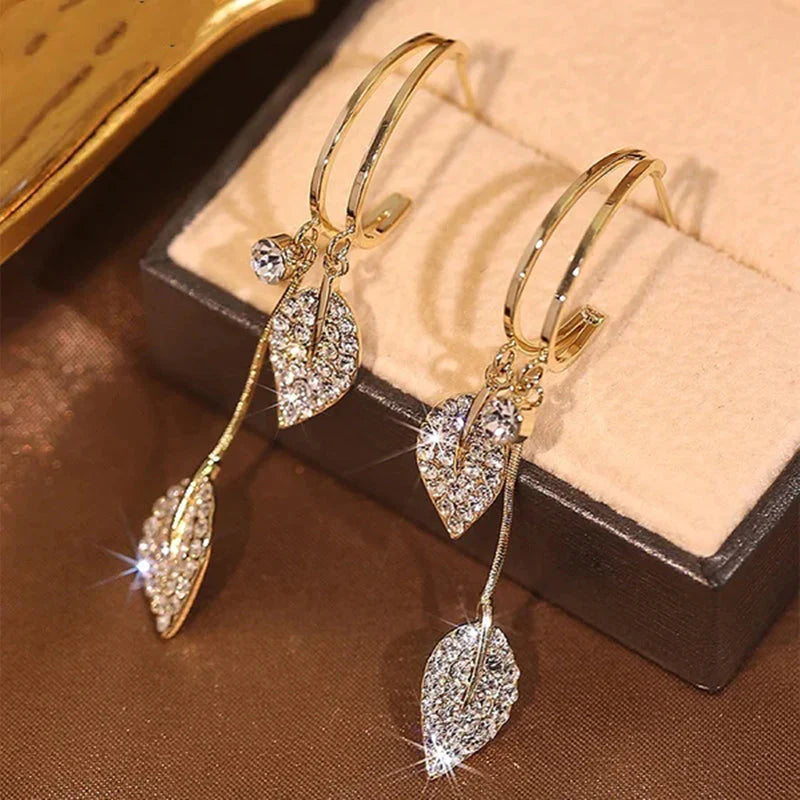 BowLift | Diamond leaf tassel earrings