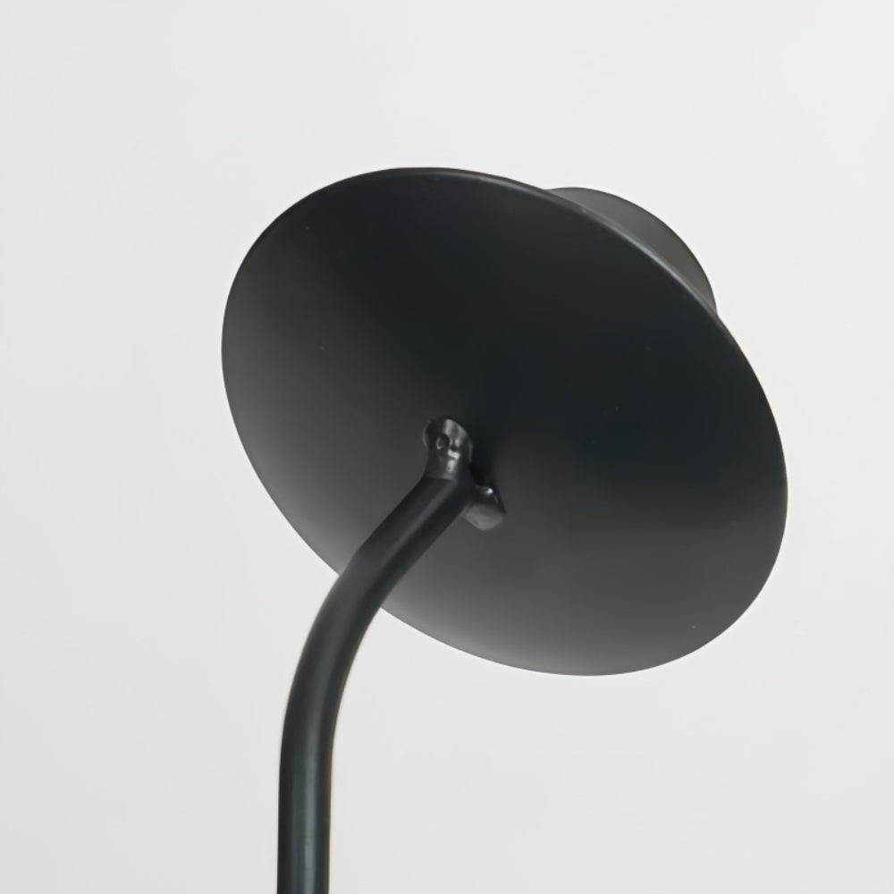 BowLift | Sculpted Wavy Iron Candle Holder