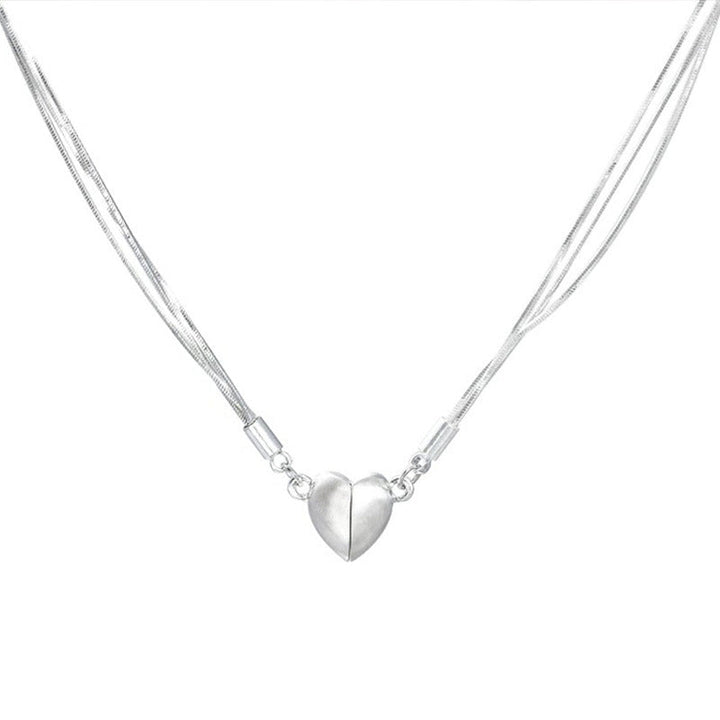 BowLift | Necklace with magnetic heart pendant