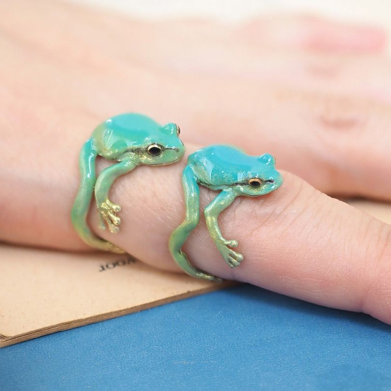 BowLift | Latest-tree Frog Ring & Earrings