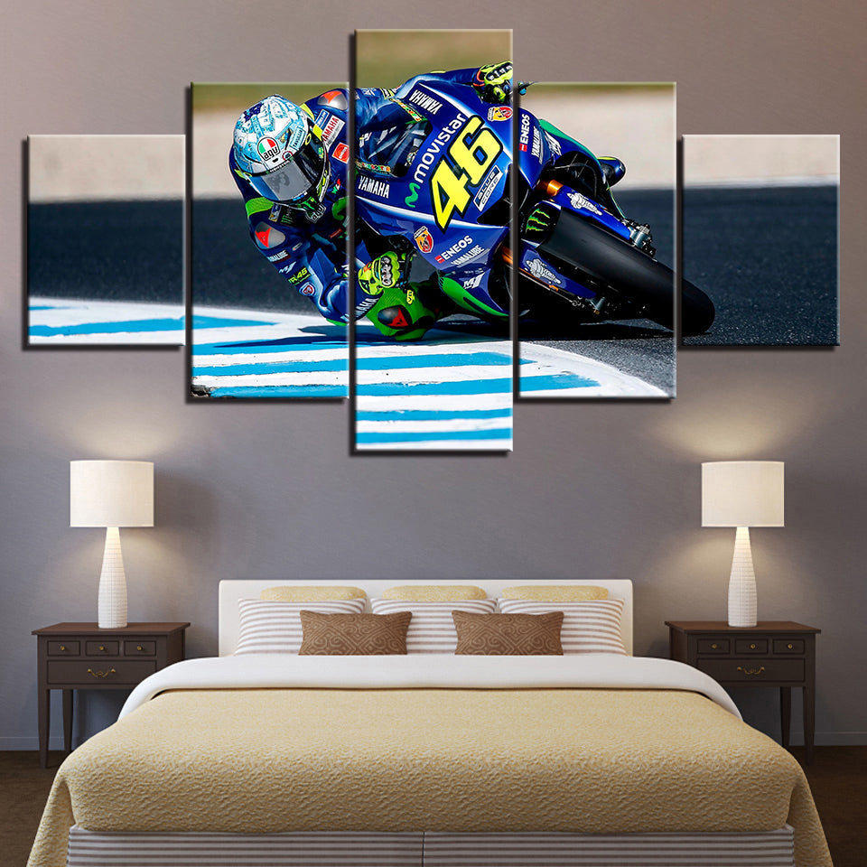 Motorcycle Race - Canvas Wall Art Painting | Bowlift