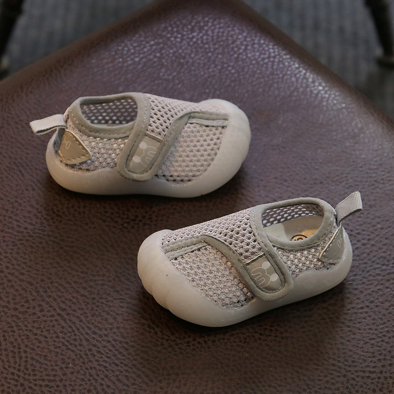 BowLift | Non-slip mesh shoes for babies