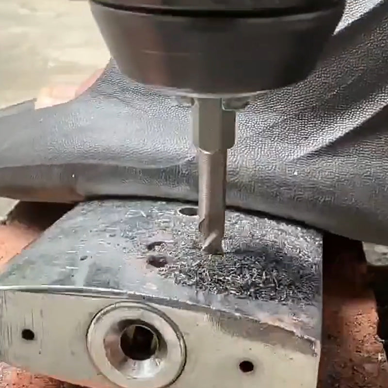 High-strength eccentric twist drill | Bowlift