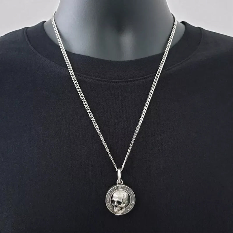 BowLift | Skull Necklace Made of Titanium Steel