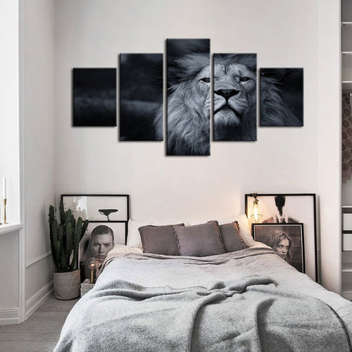5 Piece Grayscale Concerned Lion - Canvas Wall Art Painting | Bowlift