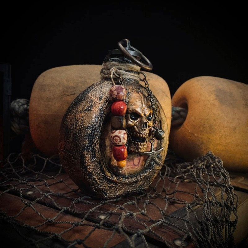Skull Pirate Rum Bottle made of Resin | Bowlift