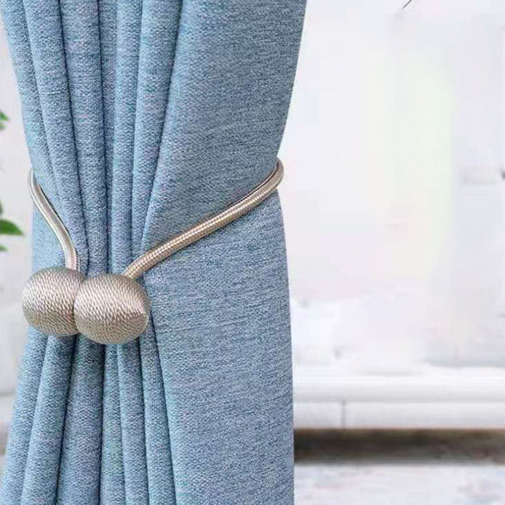 BowLift | Curtain tiebacks with magnetic curtain clasp