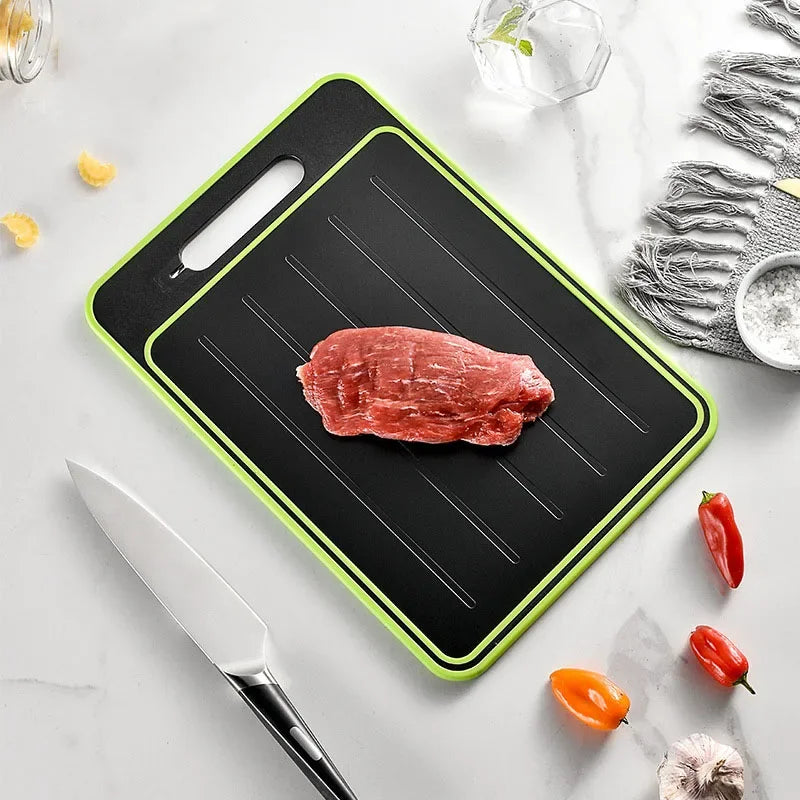 BowLift | Double-sided cutting board with integrated defrosting plate