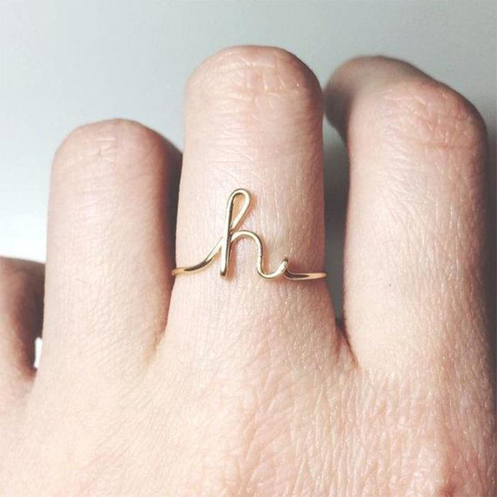 BowLift | Simple A-Z Letter Ring
