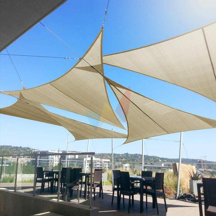BowLift | Triangular Sun Shade Sail