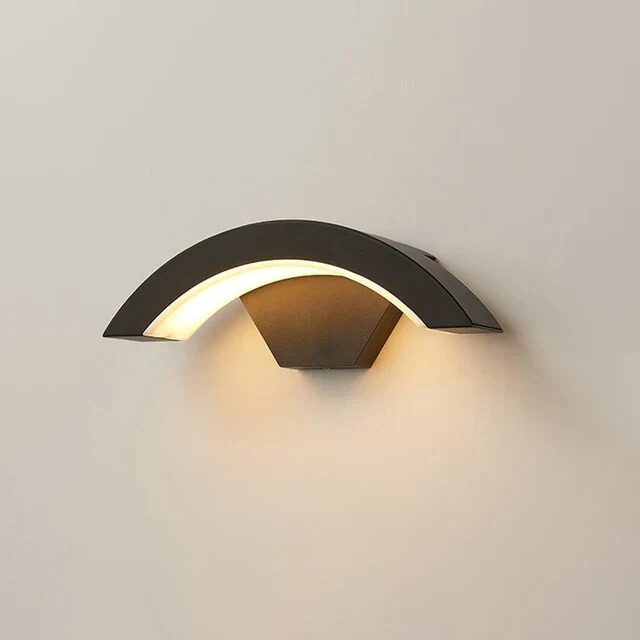GardeLumiere Outdoor Lighting – Smart Outdoor Lighting with Motion Sensor | Bowlift