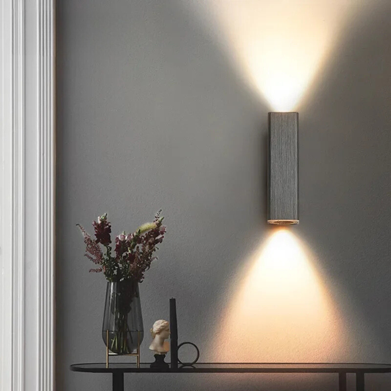 LumiGlow - Stylish LED Wall Lamp with Warm and Cool Light | Bowlift
