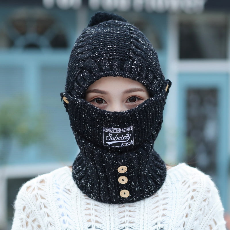 BowLift | Knitted Hat With Ear Protectors