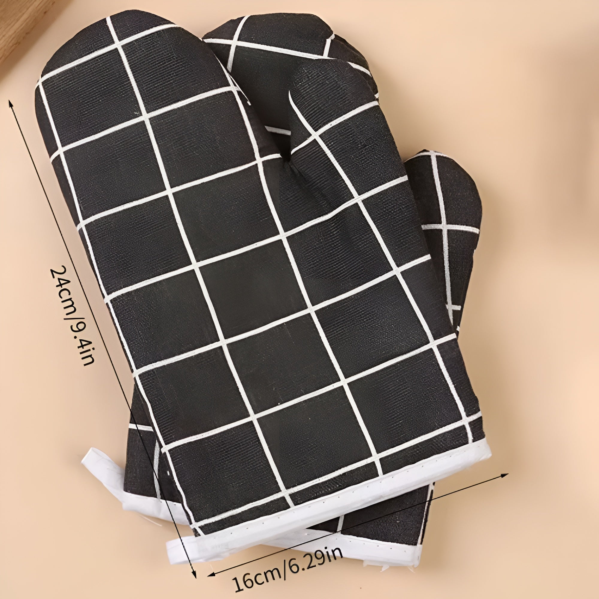 BowLift | Heatproof Grid Pattern Kitchen Mitts