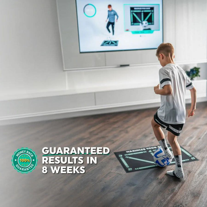 BowLift | SKILLZONE – Technical mat for soccer training with anti-slip socks, 2 × 2 m indoor