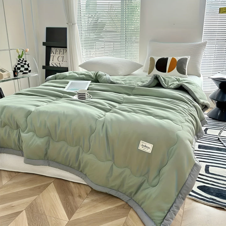 Light duvet for summer – BreathaBowlifte & Versatile | For sofa, bed & travel | Bowlift