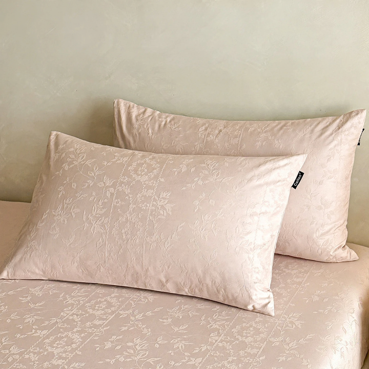 Cotton pillowcases with pattern, 48×74 cm, 1 pair