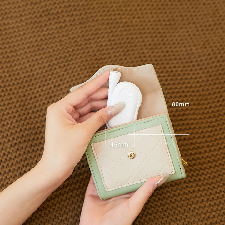 LED clamp light with USB charging and dimming function