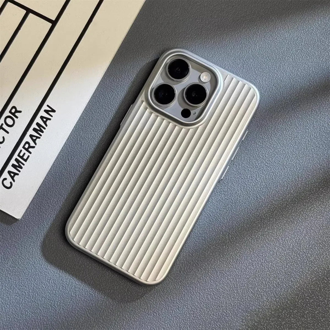 NoviroaShield | Ultra-thin shockproof phone case with drop protection | Bowlift
