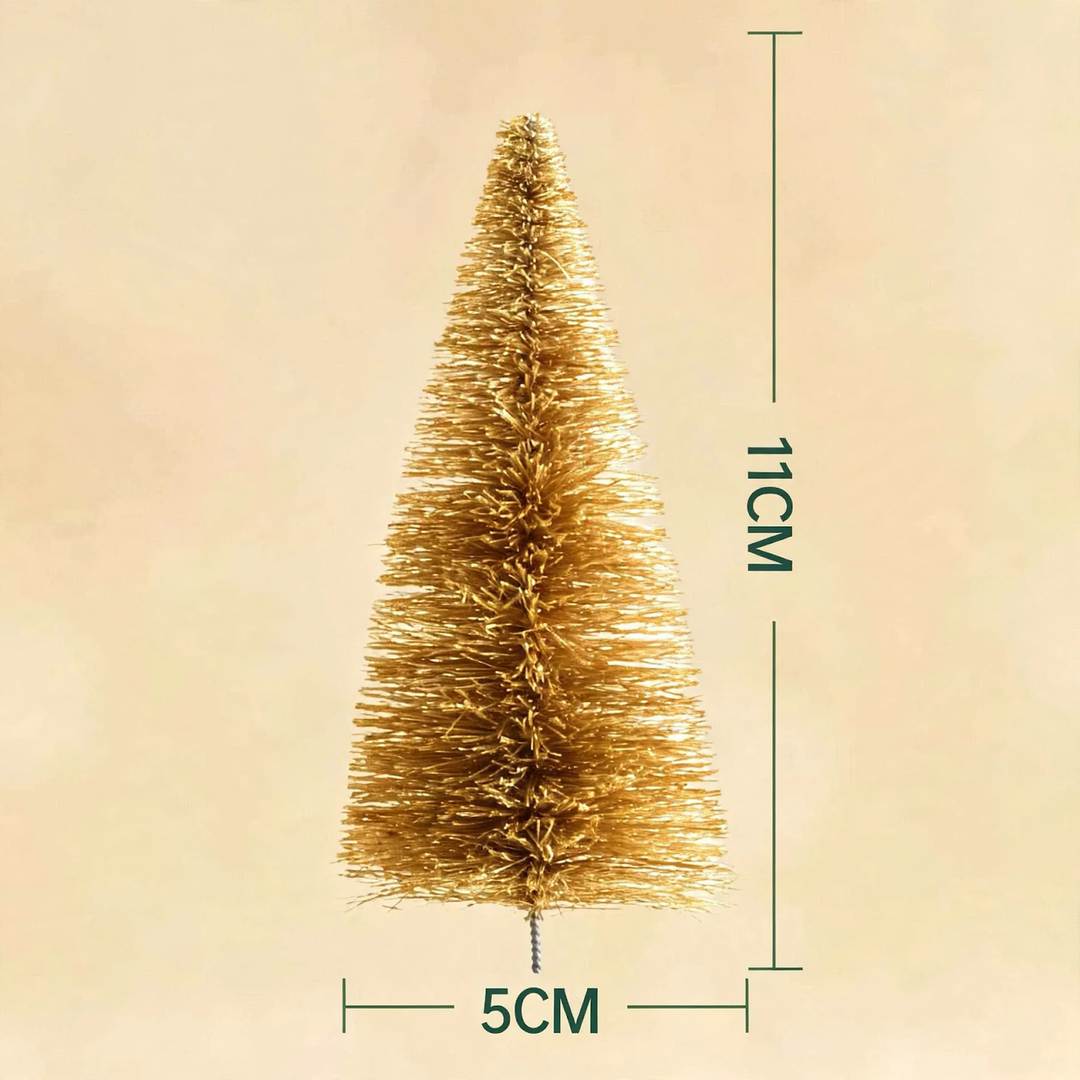 Miniature Christmas tree and wreath decoration