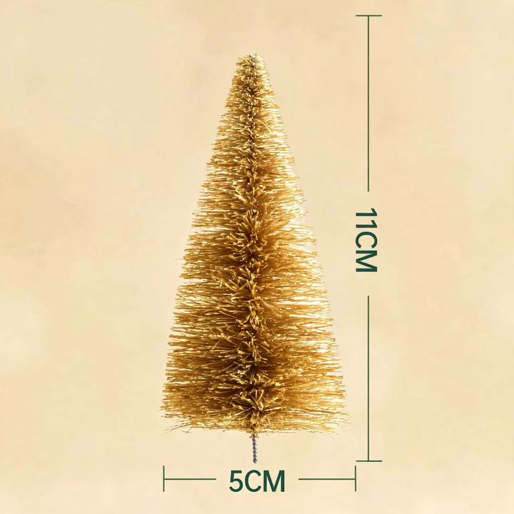 Miniature Christmas tree and wreath decoration