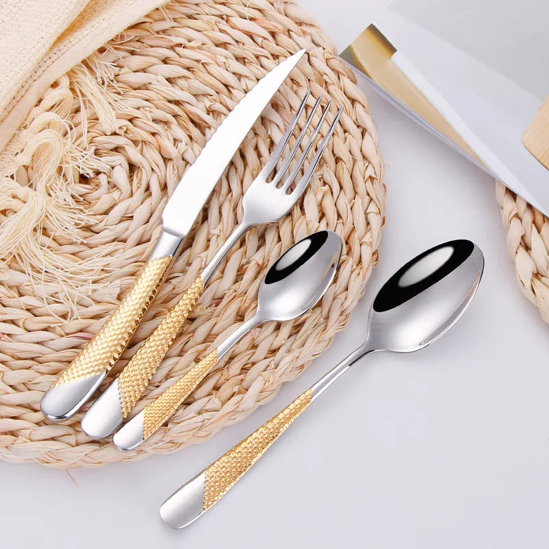 BowLift | Fashion Golden Dinnerware Set