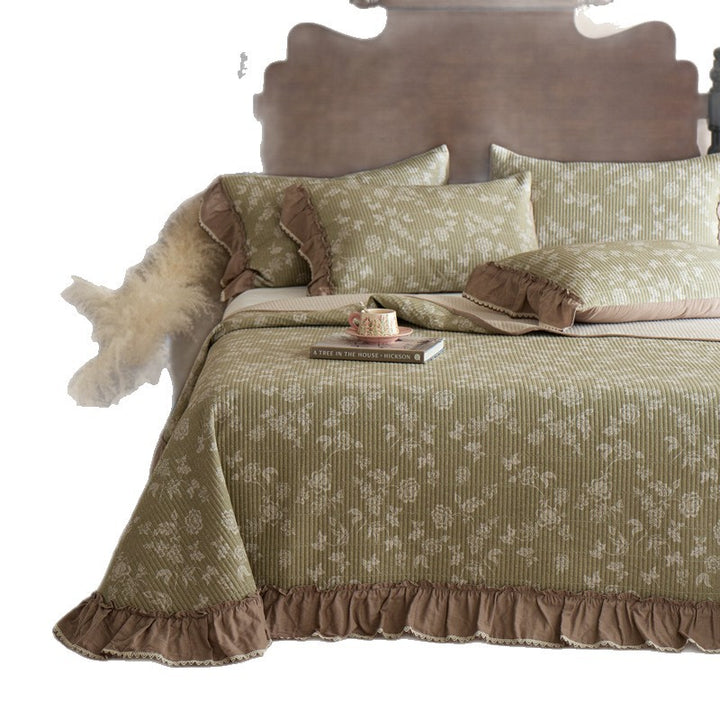 Cotton bedspread, French style, floral pattern