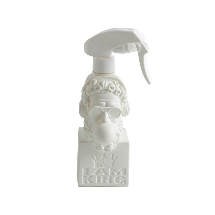 Garden plant sprayer with flower head design