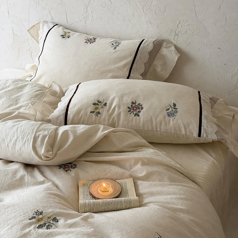 Cotton-linen bedding set with embroidery, 4 pieces