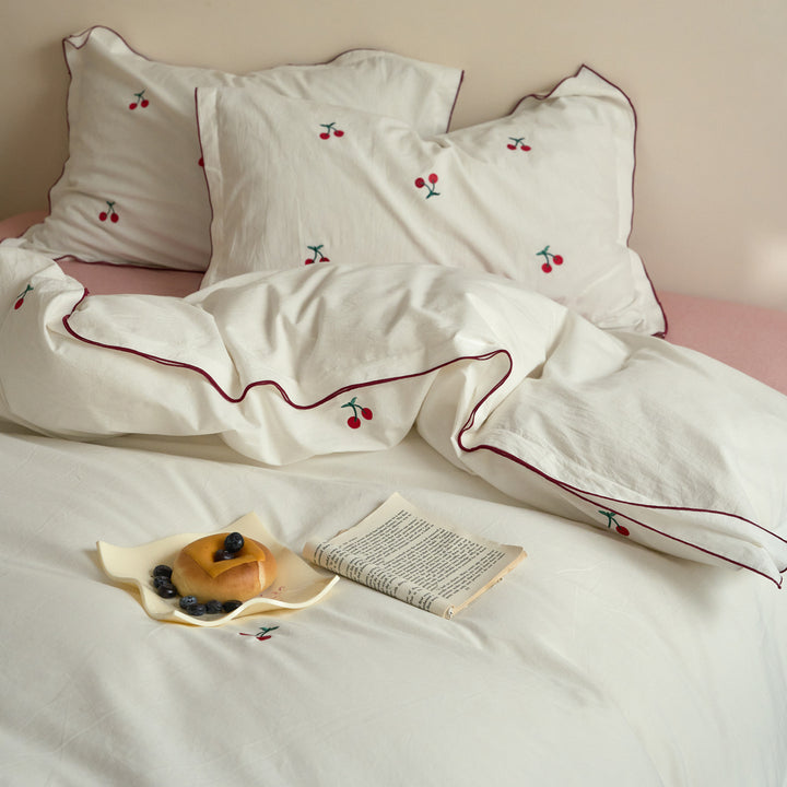Cotton bedding with cherry embroidery, 4-piece