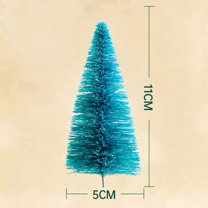 Miniature Christmas tree and wreath decoration