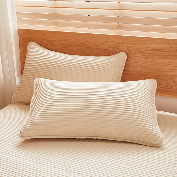 Waterproof mattress topper with anti-slip function