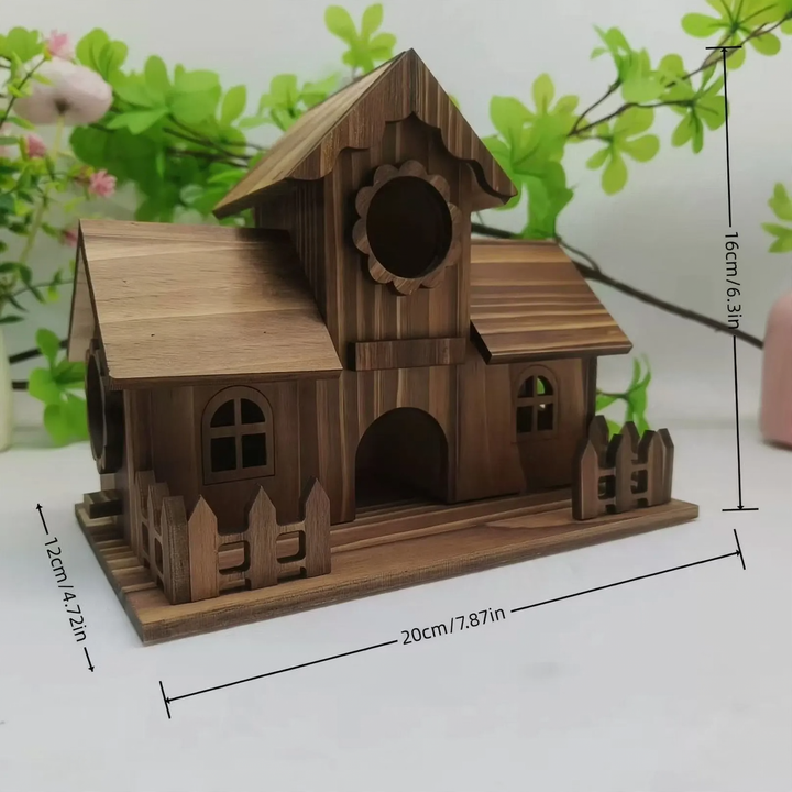 Birdhouse made of solid wood for the garden