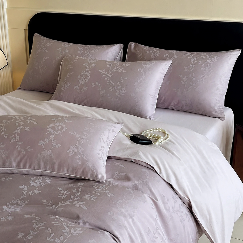 Cotton bedding set with relief pattern