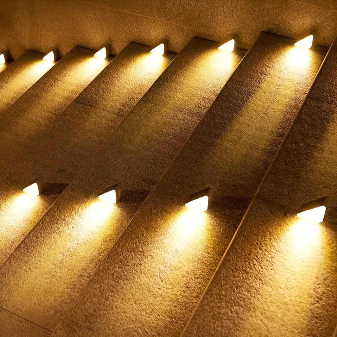 BowLift | 2-Pack Triangular Solar Step Lights – IP67 Waterproof LED Outdoor Garden Lights