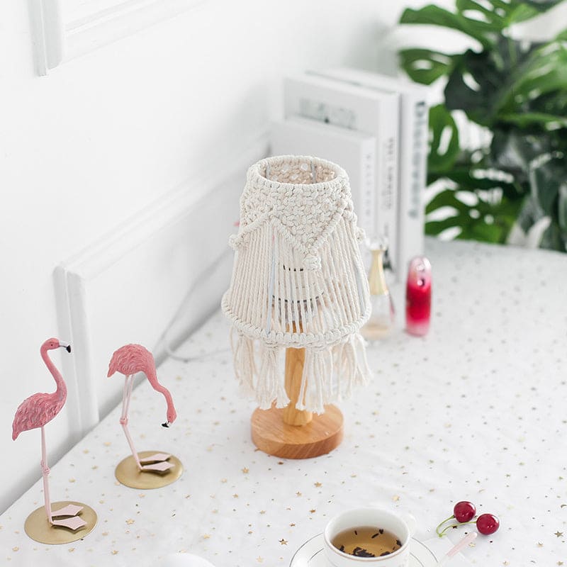 FeatherGlow Table Lamp – Luxe Table Lamp with Simplified Design Bowlift