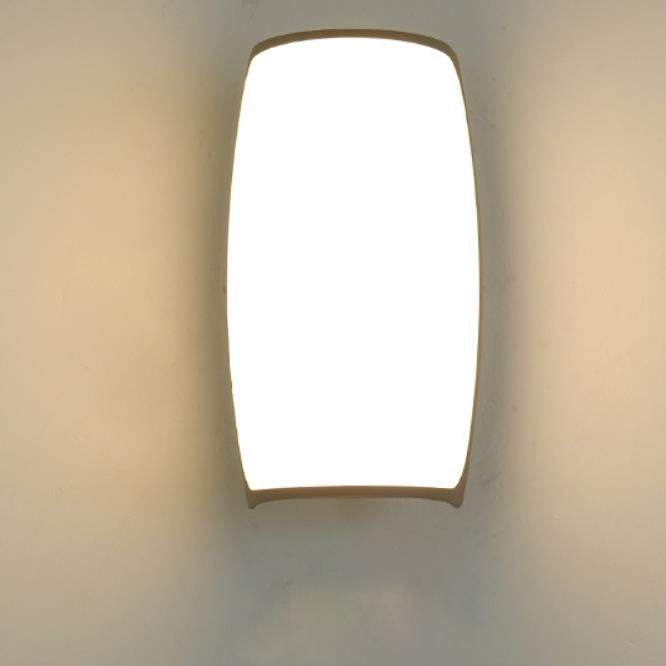 Waterproof Acrylic Curved Shade LED Outdoor Wall Sconce Lamp | Bowlift