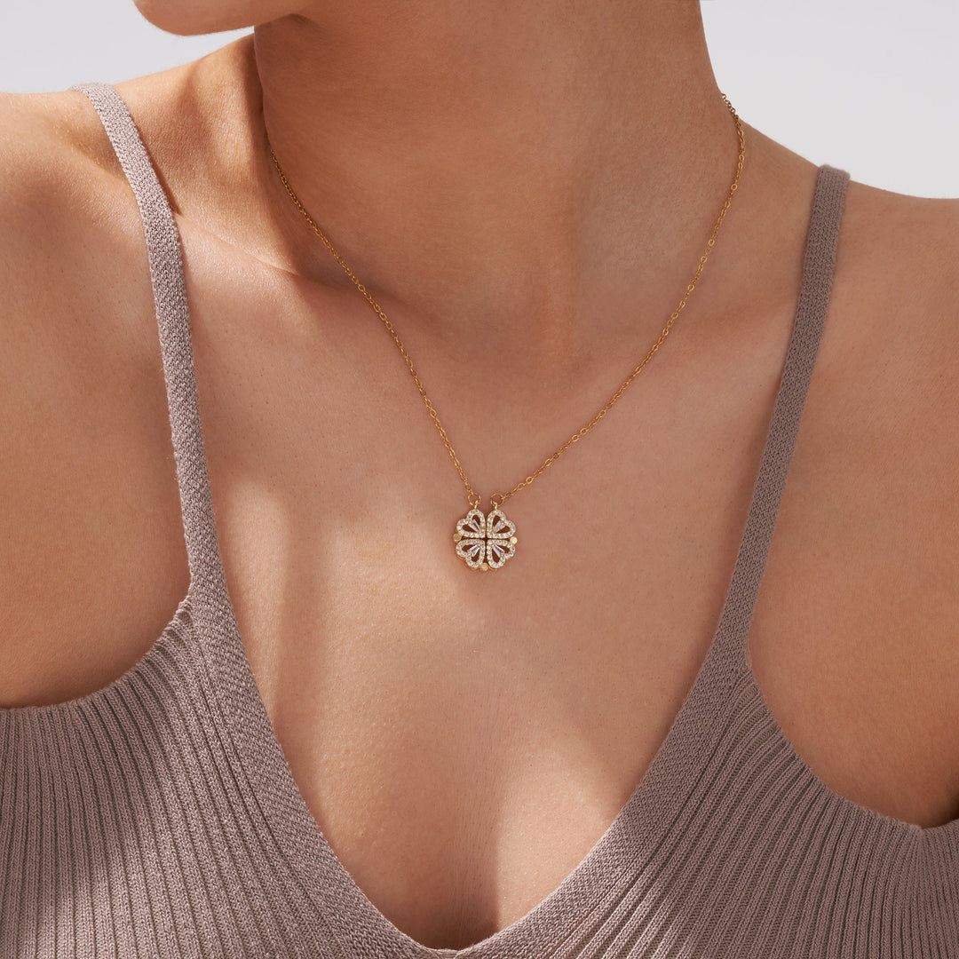 Lucky Charm Necklace - Elegant Heart-Shaped Necklace in Gold Bowlift