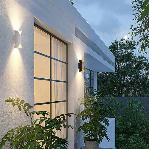 BowLift | Metal Modern Outdoor Wall Lamp