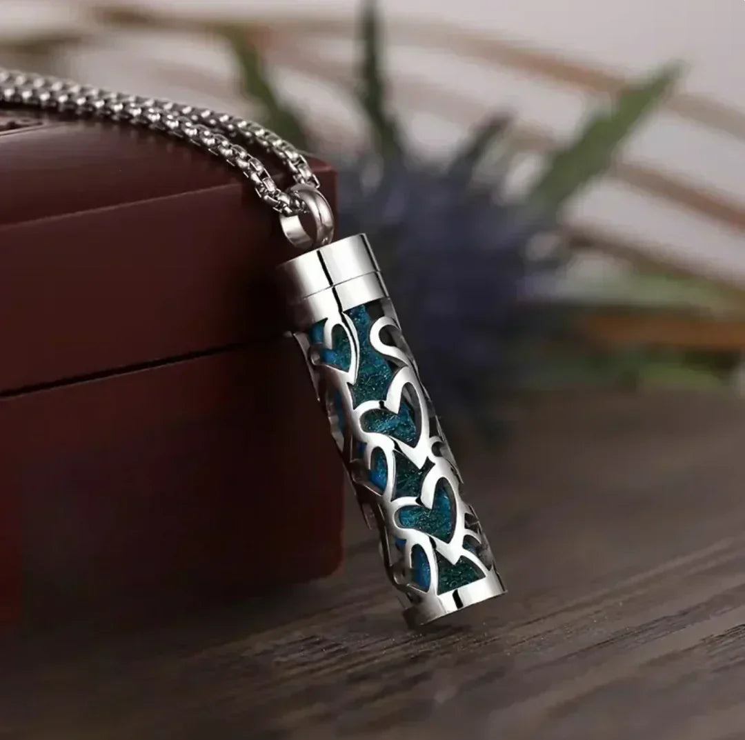 BowLift | Perfumed Pendant Necklace | Stainless Steel | Interchangeable Aroma Discs