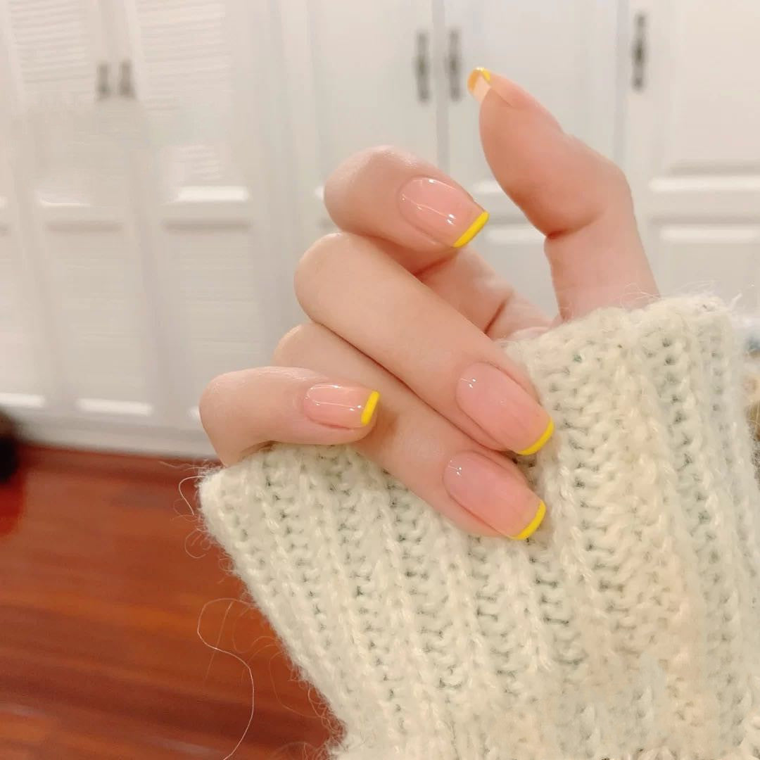 Glossy French Tip Press-On Nail Set