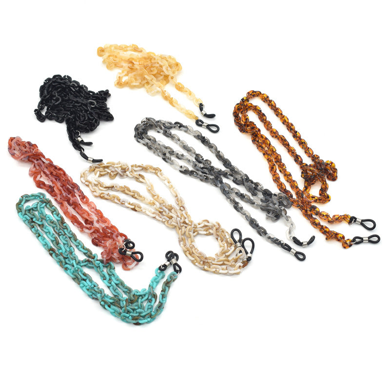 Fashionable Eyewear Chain Bowlift