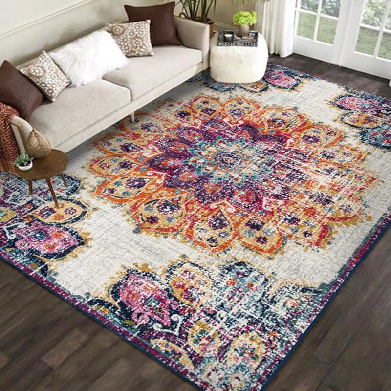 Exotic geometric patterned rug multicolored Moroccan rug made of polypropylene stain-resistant non-slip backing machine washable rug for room | Bowlift