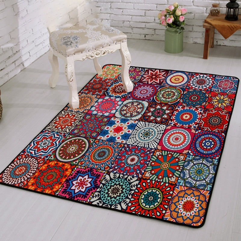 Multicolored Moroccan rug made of polypropylene, tribal floral rug, non-slip, dirt-repellent, washable rug for the living room | Bowlift