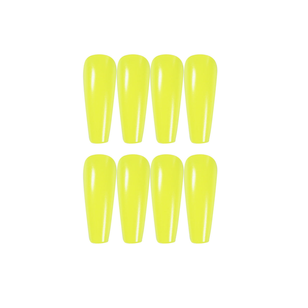 Artificial Stiletto Nails with High Gloss Finish Bowlift