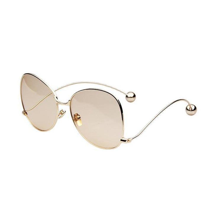 Fashionable Sunglasses in Futuristic Design Bowlift