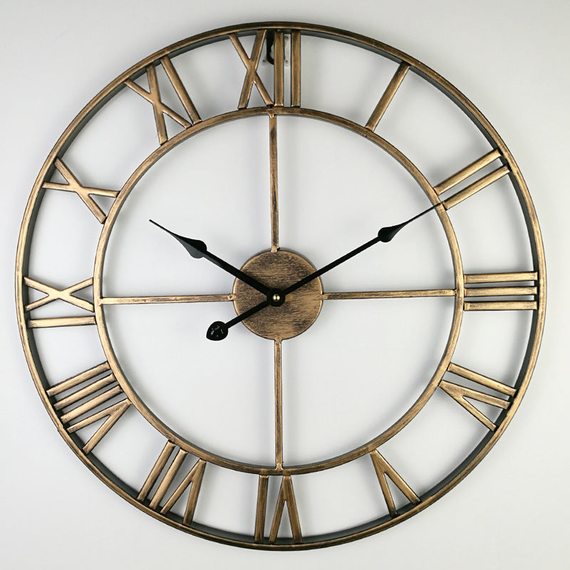 BowLift | Large Retro Wall Clock made of Iron - Timeless Elegance