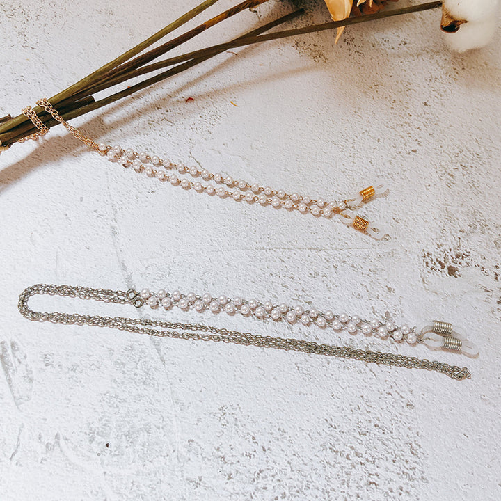 Pearl and metal glasses strap Bowlift