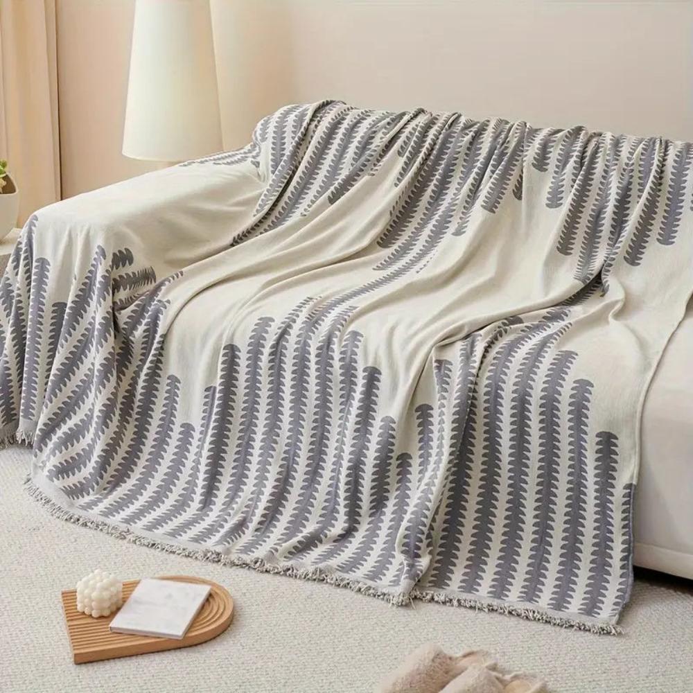 BowLift | Modern Monochrome Fern Sofa Cover